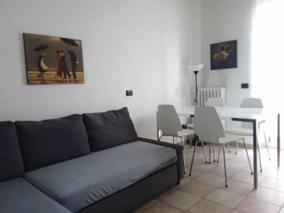 Apartment Appartamento Zona Bicocca Isola Milan